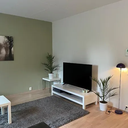 1 Bedroom A Short Stroll From Centre - Private Terrace And Access To Roof Terrace Leilighet Oslo