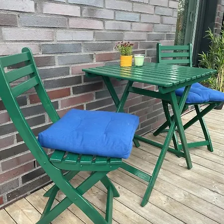 Apartment 1 Bedroom A Short Stroll From Centre - Private Terrace And Access To Roof Terrace *