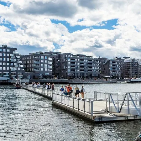 1 Bedroom A Short Stroll From Centre - Private Terrace And Access To Roof Terrace * Oslo